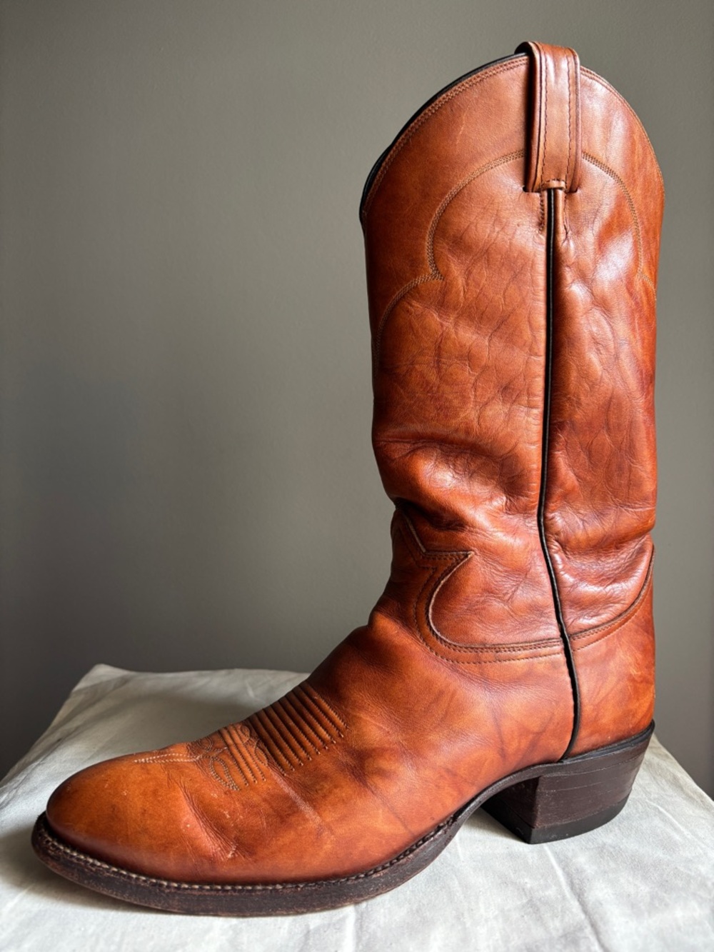 Vintage Tony Lama Western Cowboy Boots Brown Leather Made in USA Men 10 A Narrow